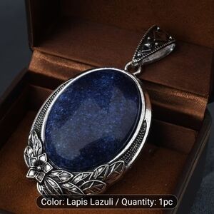 Exquisite Silver and Lapis Lazuli Necklace